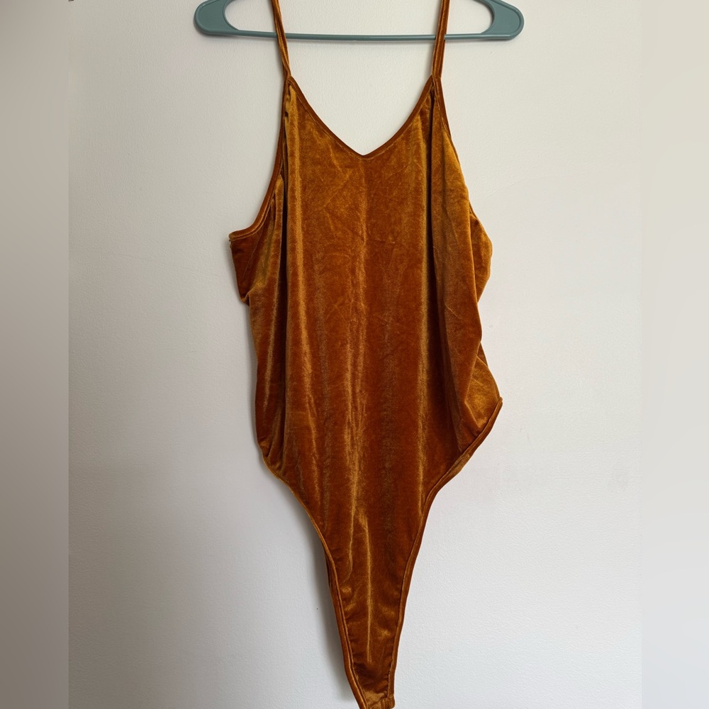 Women’s SHEIN Velour Bodysuit-Size 4XL